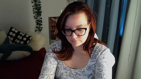 Snapshot of millapoolys chatting on December 2024 01:01:02 PM Milla online show from December 2024 01:01:02 PM