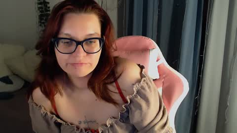 Snapshot of millapoolys chatting on January 2025 09:42:02 PM Milla online show from January 2025 09:42:02 PM