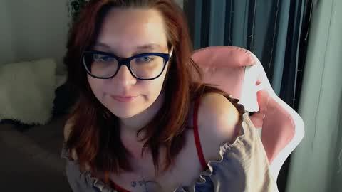 Snapshot of millapoolys chatting on January 2025 05:07:02 PM Milla online show from January 2025 05:07:02 PM