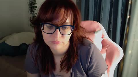 Snapshot of millapoolys chatting on January 2025 10:02:01 PM Milla online show from January 2025 10:02:01 PM