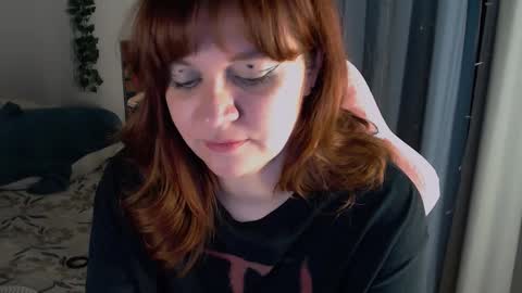 Snapshot of millapoolys chatting on September 2025 10:54:01 PM Milla online show from September 2025 10:54:01 PM