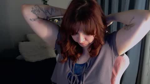 Snapshot of millapoolys chatting on October 2025 10:32:02 PM Milla online show from October 2025 10:32:02 PM