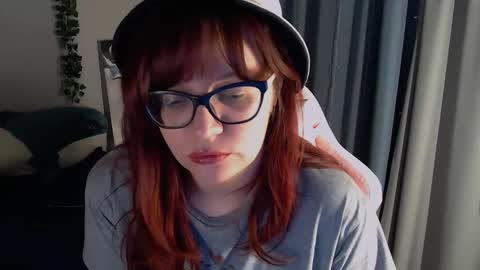 Snapshot of millapoolys chatting on October 2025 04:51:02 PM Milla online show from October 2025 04:51:02 PM