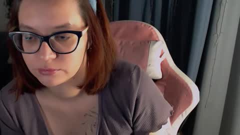 Snapshot of millapoolys chatting on November 2025 05:13:02 PM Milla online show from November 2025 05:13:02 PM