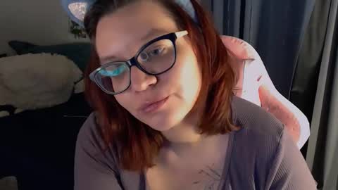 Snapshot of millapoolys chatting on November 2025 08:16:02 AM Milla online show from November 2025 08:16:02 AM