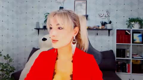 Snapshot of millaxqueen chatting on September 2025 11:14:01 AM MillaXQueen online show from September 2025 11:14:01 AM