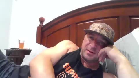 Snapshot of millertimenow34 chatting on September 2025 12:43:01 AM millertime feet bigcock hairy straight muscles online show from September 2025 12:43:01 AM