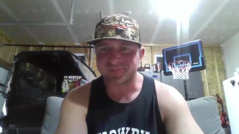Snapshot of millertimenow34 chatting on October 2025 12:41:02 AM millertime feet bigcock hairy straight muscles online show from October 2025 12:41:02 AM