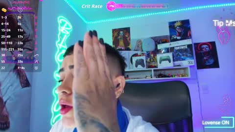 Im girl my name is Johana  online show from November 2025 03:47:01 PM