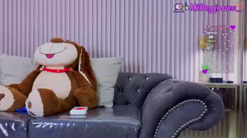 milleyjones_ online show from June 2026 11:56:02 AM