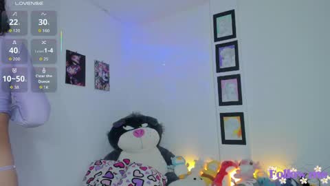        online show from April 2026 09:06:01 PM