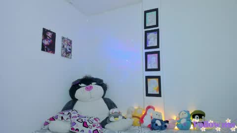        online show from April 2026 05:59:01 PM