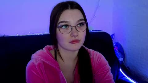 Snapshot of milliedoll chatting on September 2025 11:37:01 AM Millie online show from September 2025 11:37:01 AM