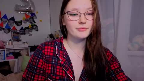 Snapshot of milliedoll chatting on January 2026 11:27:02 AM Millie online show from January 2026 11:27:02 AM