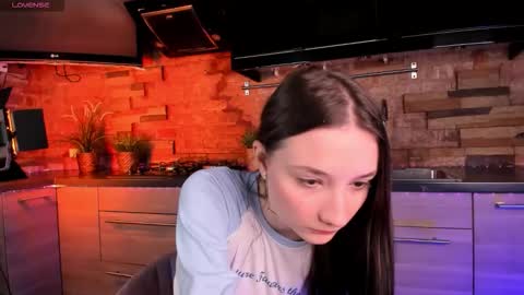 Snapshot of milliminimouse chatting on February 2026 11:38:02 PM milliminimouse online show from February 2026 11:38:02 PM