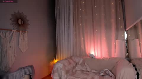 Snapshot of milliminimouse chatting on March 2026 10:37:02 PM milliminimouse online show from March 2026 10:37:02 PM