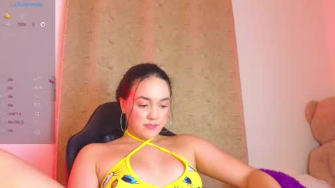 Snapshot of milly_01 chatting on January 2025 05:05:02 AM Milly online show from January 2025 05:05:02 AM