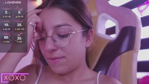 MILLY online show from January 2025 07:31:01 PM