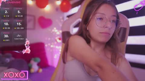 MILLY online show from February 2025 08:42:01 PM