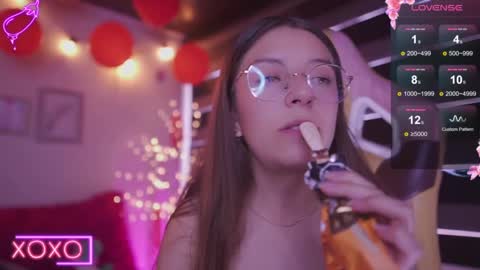 MILLY online show from February 2025 10:15:02 PM