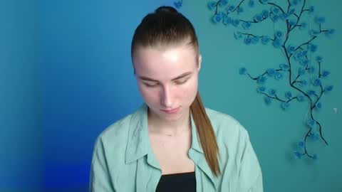 Milly online show from May 2026 05:46:02 AM