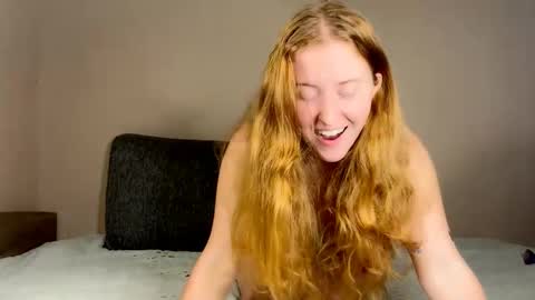 Snapshot of milly_milliy chatting on November 2025 08:29:02 PM Milly online show from November 2025 08:29:02 PM