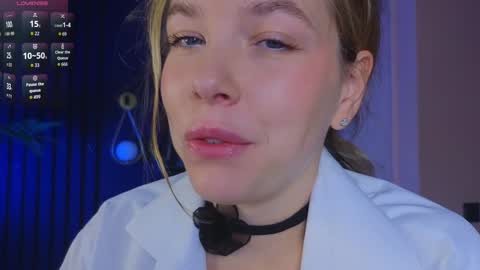 Snapshot of milly_shy chatting on September 2025 06:57:02 AM Milly online show from September 2025 06:57:02 AM