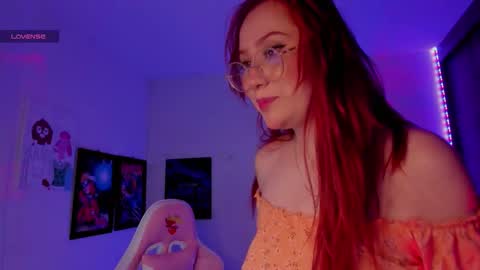 Monkey D Maddie online show from October 2025 10:51:01 PM