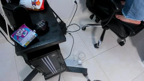 Snapshot of millygumble chatting on November 2025 10:48:01 PM CherryTattoo online show from November 2025 10:48:01 PM