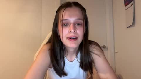 Milly online show from October 2025 09:50:02 AM