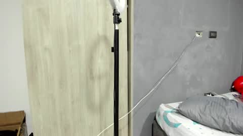 Snapshot of milo_cruz chatting on February 2026 10:00:01 AM Milo Cruz online show from February 2026 10:00:01 AM