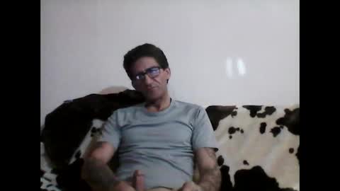 milojkolud online show from February 2025 11:43:02 AM