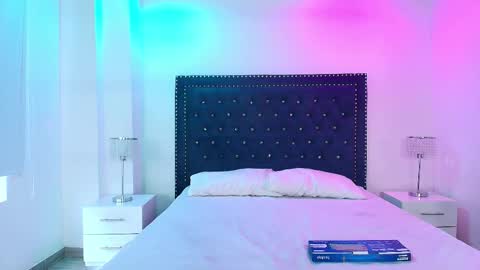 Milu ballmer  online show from October 2025 06:08:02 PM