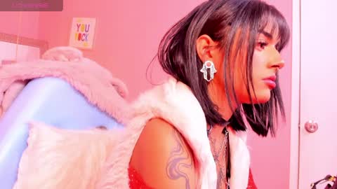 Snapshot of milu_carbajal_x chatting on April 2026 04:28:01 AM milu_carbajal_x online show from April 2026 04:28:01 AM