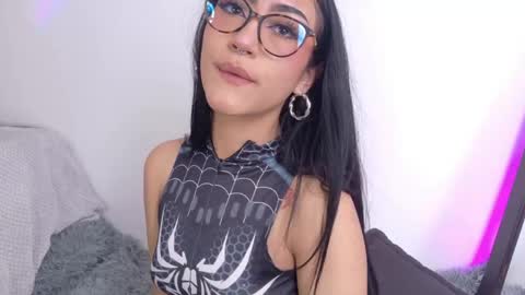 Snapshot of miluv19 chatting on April 2026 09:54:01 PM miluv19 online show from April 2026 09:54:01 PM