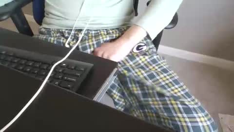 milwaukeebadger24 online show from February 2026 05:46:02 PM