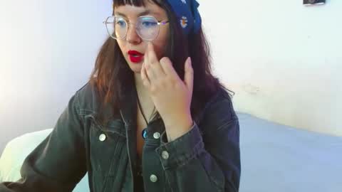 mily_baker online show from February 2025 06:59:01 PM