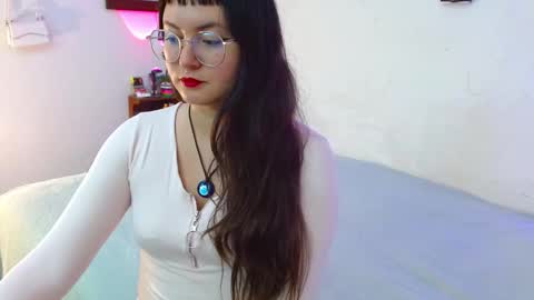 mily_baker online show from September 2025 12:12:02 AM
