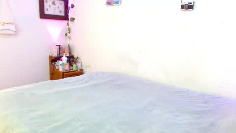 mily_baker online show from May 2026 06:46:01 PM