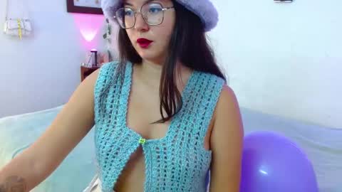 mily_baker online show from May 2026 06:16:02 PM