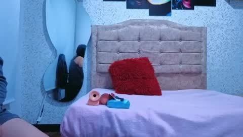 Snapshot of mily_lu chatting on July 2026 03:02:01 AM mily online show from July 2026 03:02:01 AM