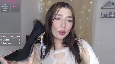 Mily online show from January 2025 09:57:01 PM