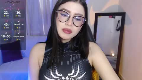Mily online show from May 2026 10:39:01 PM