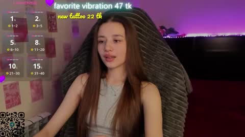 Snapshot of milyamess chatting on March 2026 07:21:02 PM Emily online show from March 2026 07:21:02 PM