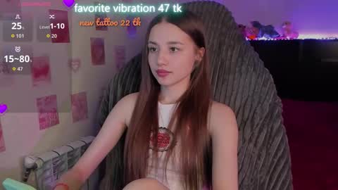 Snapshot of milyamess chatting on March 2026 07:31:01 PM Emily online show from March 2026 07:31:01 PM