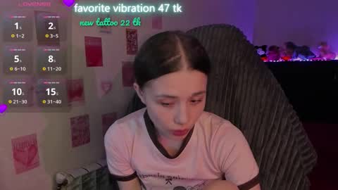 Snapshot of milyamess chatting on March 2026 07:09:01 PM Emily online show from March 2026 07:09:01 PM