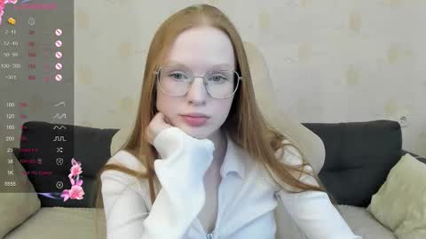 Snapshot of milymi_ chatting on November 2025 01:53:02 PM Milena and Jasper online show from November 2025 01:53:02 PM