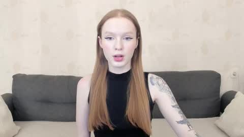 Snapshot of milymi_ chatting on November 2025 03:01:02 AM Milena and Jasper online show from November 2025 03:01:02 AM