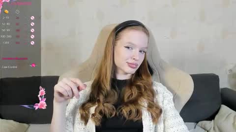 Snapshot of milymi_ chatting on December 2025 01:50:02 PM Milena and Jasper online show from December 2025 01:50:02 PM