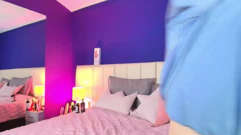 Milly  online show from September 2025 04:38:02 AM